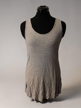 Classic Scoop Neck Oversized Women's Tank Top Light Heather Gray Athletic tunic